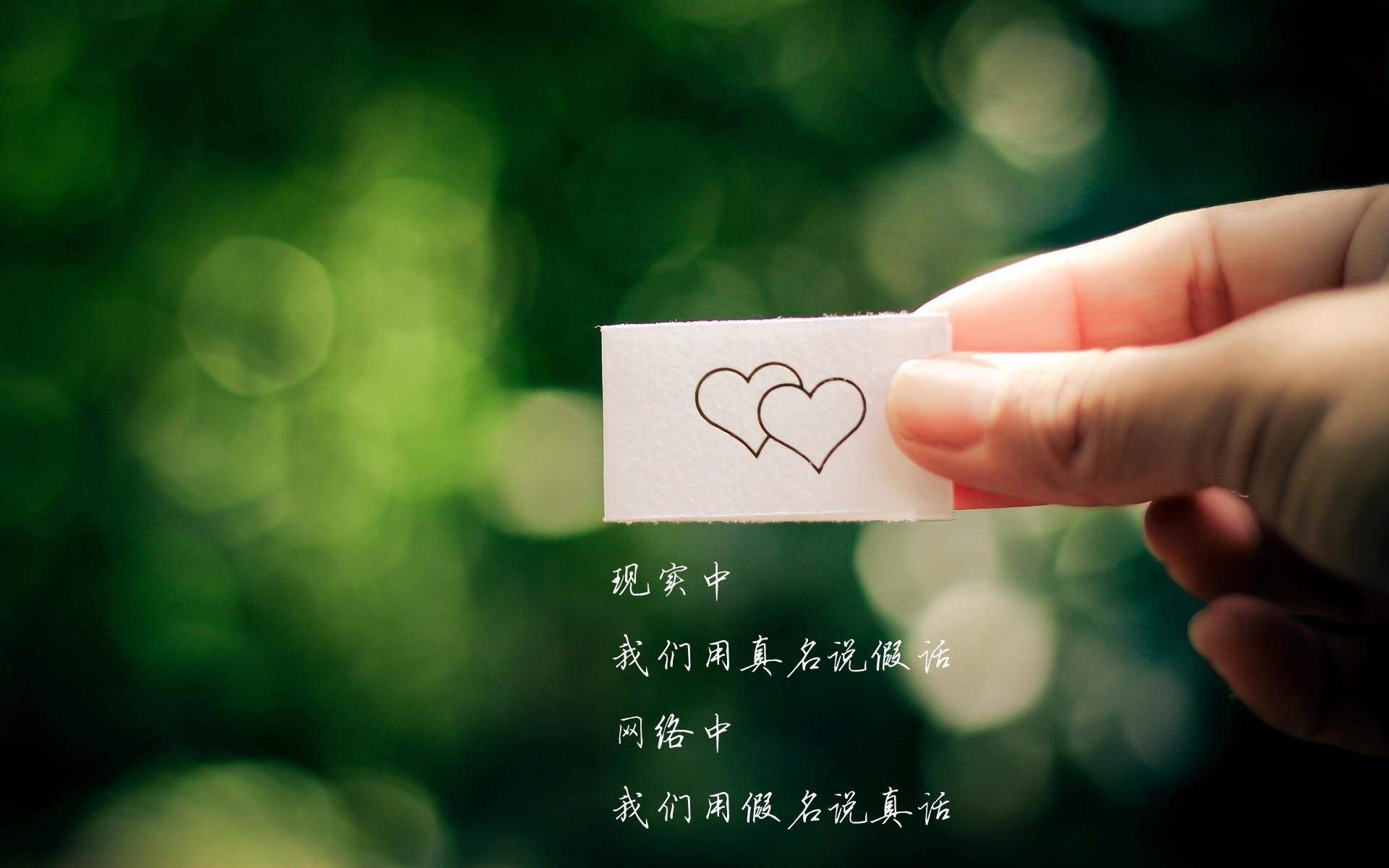 随机哈特尔浦高位逼抢见效，维多利亚公园奋力冲刺，维多利亚·哈尔琴科