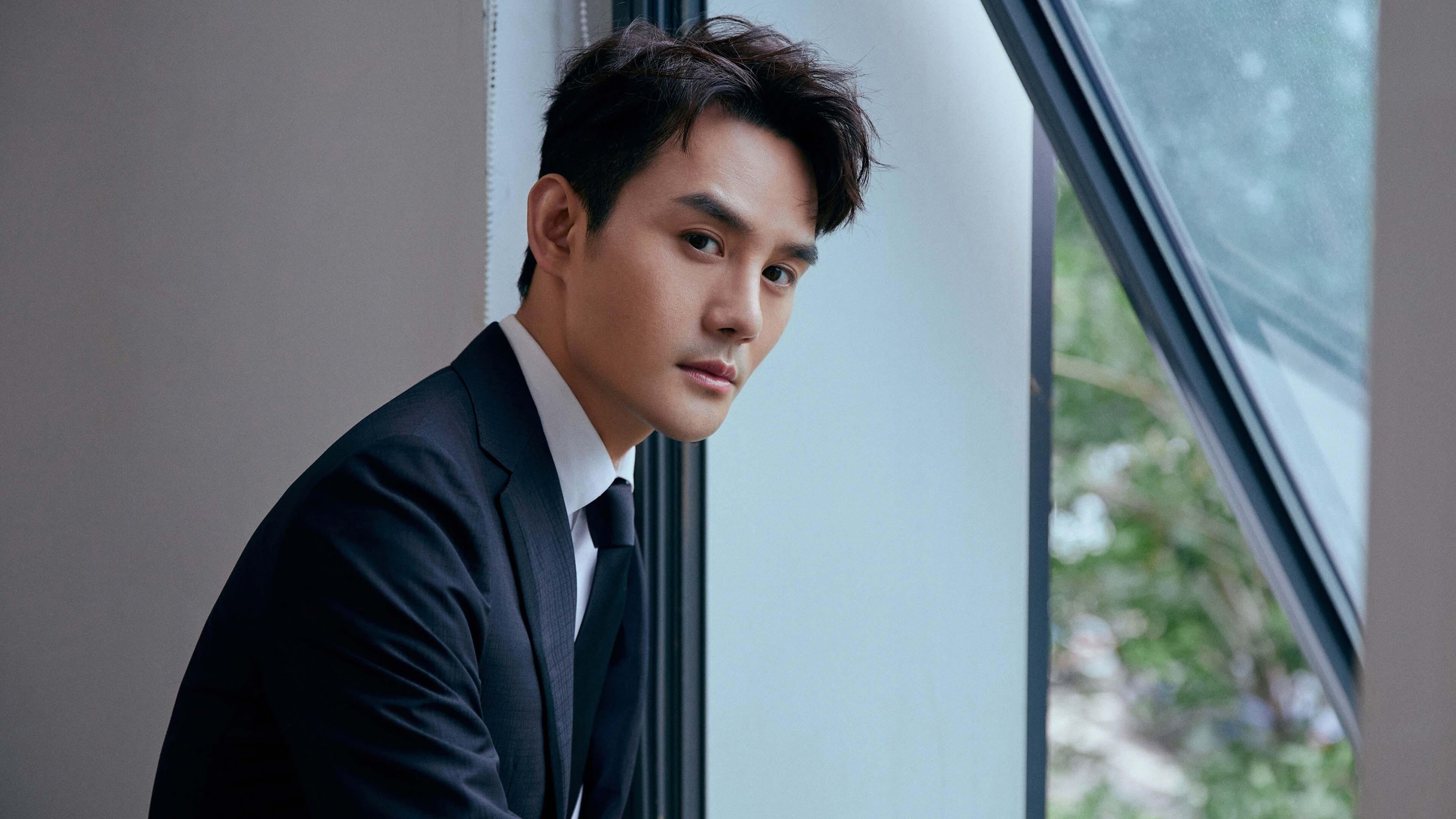 九游电脑版-乔治·巴尔:用精确的判断和快速反应力,他帮助全黑队稳定场面